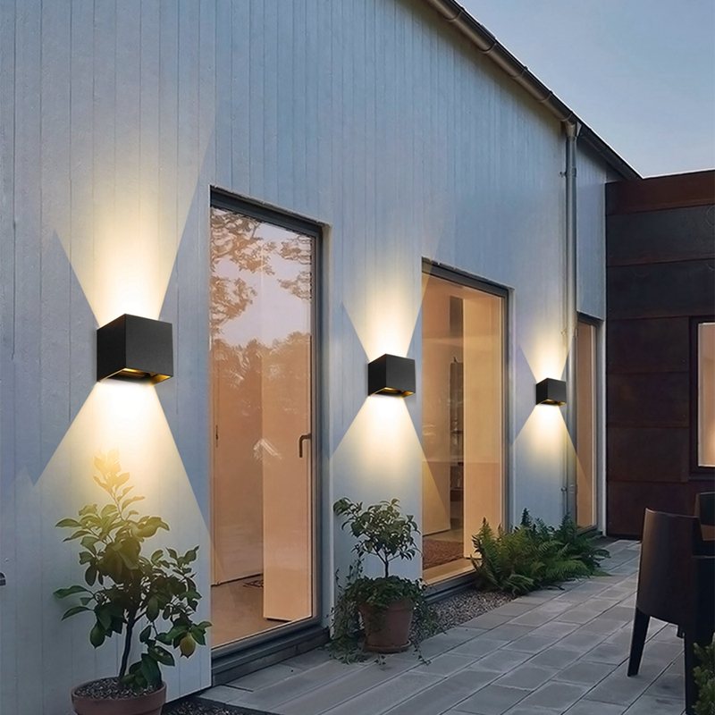 Luz de LED Decorativa - Ambiente Externo/Interno